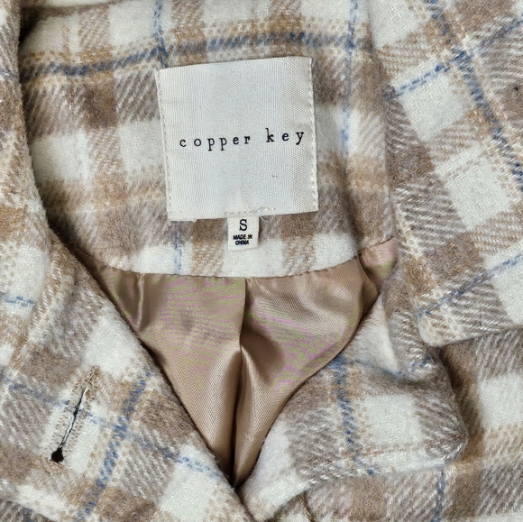 Copper Key 》 Plaid Coat - Beige/White/Blue Check Pattern - Picture 3 of 3